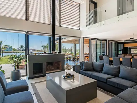 CASA EN VENTA  PUERTO NIZUC