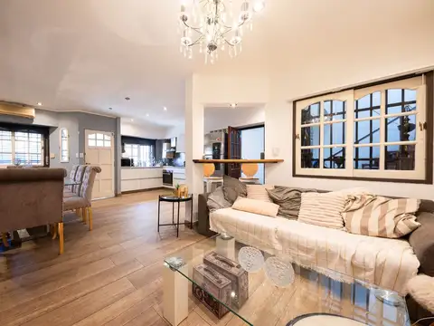 VENTA CASA EN VILLA PUEYRREDON 3 AMBIENTES