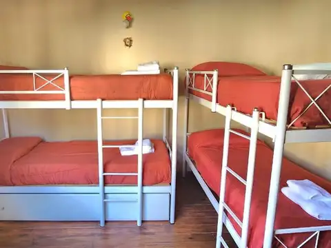 Venta de Complejo de Cabañas  8 Ambientes  en Mar Azul, Costa Atlantica