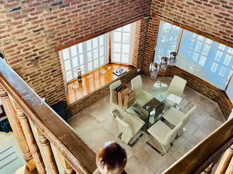 Casa en Venta con 1 cochera