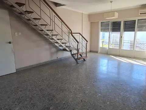 Libertad al 3400
