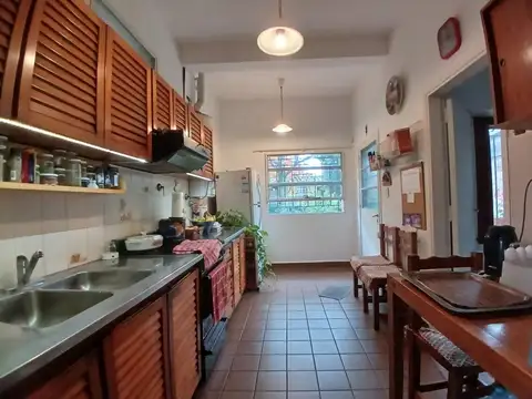 Casa 4 Ambientes con jardin