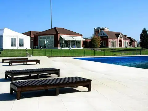 Pilar del Este, Lote en Venta