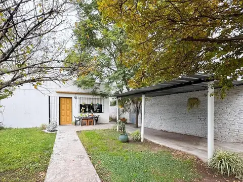 CASA EN VENTA 3 AMBIENTES EN MERLO