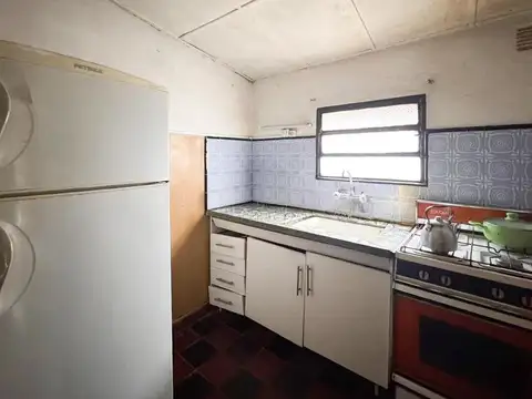 CASA EN VENTA 3 AMBIENTES EN MERLO