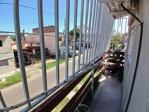 Depto Tipo Casa en Venta al Sur