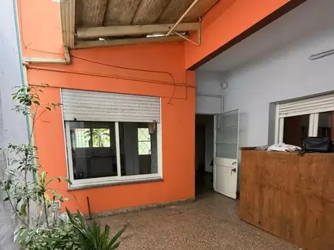 Avenida Marcelo Torcuato De Alvear 2700