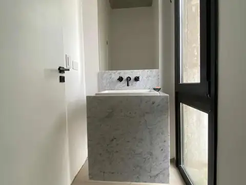 Casa en Venta en Loma Verde, USD 300.000
