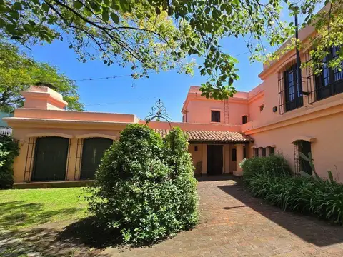 Casa en Venta al Oeste