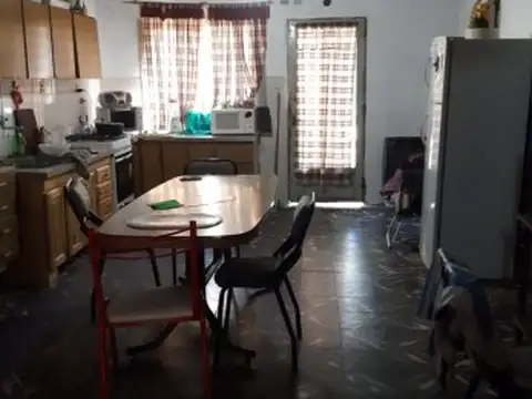 Casa en Venta en Villa Elisa, USD 75.000