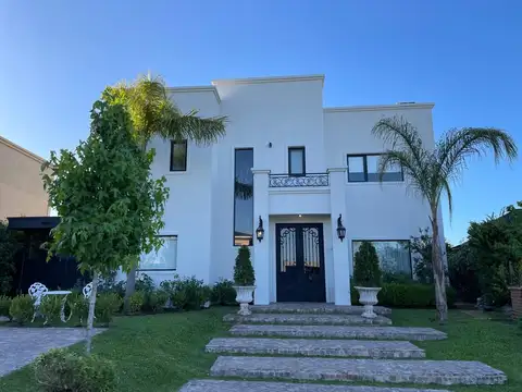 Casa en Venta de 5 dormitorios