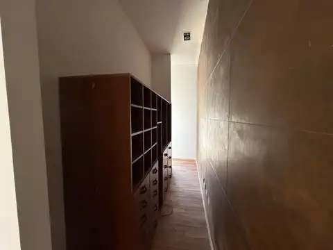 Casa en Alquiler con 2 cocheras