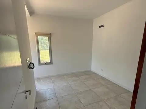 Casa en alquiler en Marcos Paz