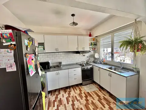 Departamento 3 ambientes con 2 baños