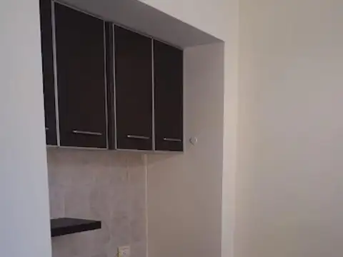 Departamento en Alquiler en Zarate, $ 650.000