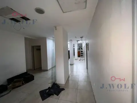 Local en Alquiler en Centro, USD 2.500