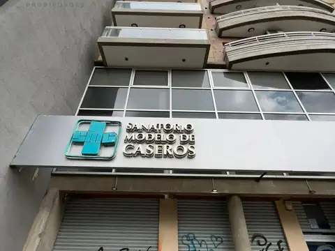 Local en Alquiler en Centro, USD 2.500