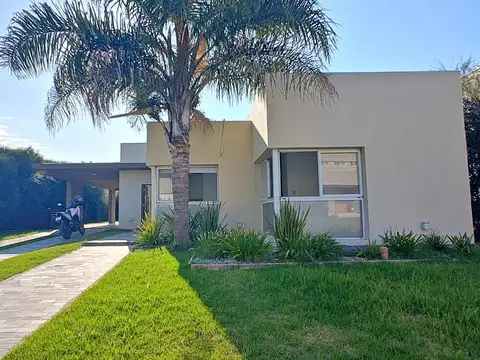 Casa en Venta en San Sebastián, USD 470.000