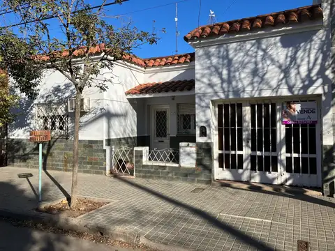 Casa - Venta - Argentina, San Francisco - Jonas Salk 700