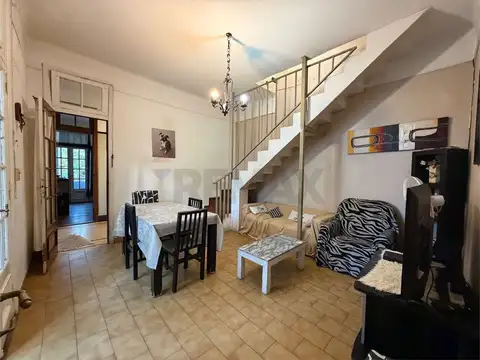 Depto Tipo Casa en Venta 76 años