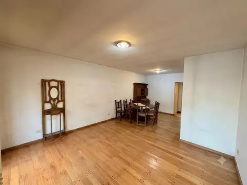 Casa en Venta en Olivos, USD 285.000