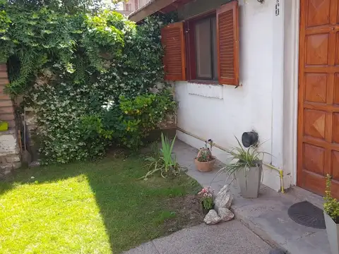 VENTA EXCELENTE PROPIEDAD EN CENTENARIO