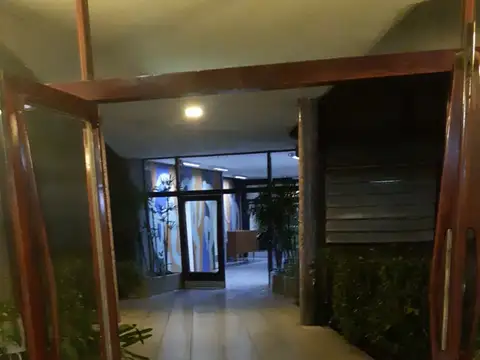 Cochabamba 1700, Piso 2