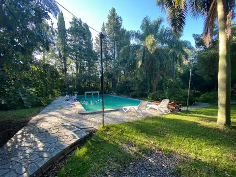 Casa en Venta con 1 cochera