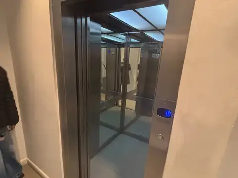Federico Lacroze 3500, Piso 6