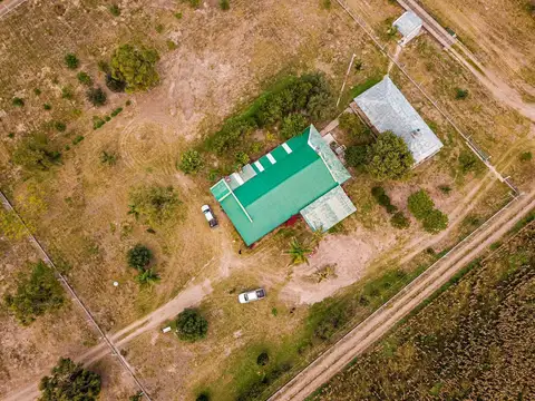 Campo en Venta con Alambrado