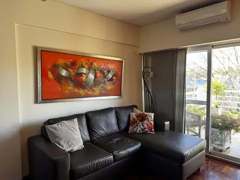 Aristóbulo del Valle  al 2300