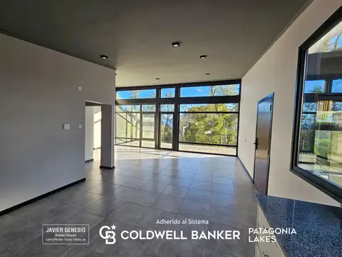 VENTA departamento LOFT 78m2 con parque, a 600 mts del centro Villa La Angostura