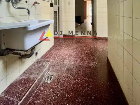 Departamento 4 ambientes con 3 baños