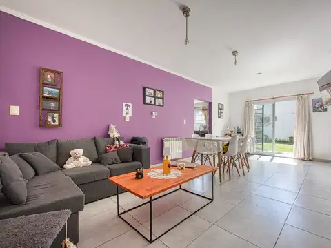 Depto Tipo Casa en Venta de 4 ambientes
