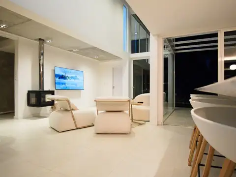 Casa en Venta de 3 Dormitorios en Solanas  Punta Ballena