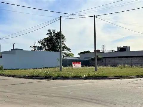 Terreno - Barrio El Bosque