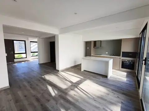Departamento en Alquiler de 3 ambientes
