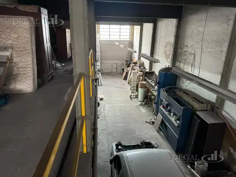 Galpon en Venta 8  mts Frente