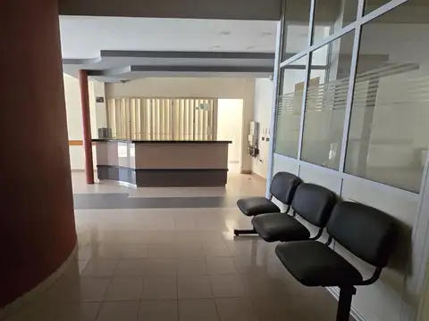 Más de