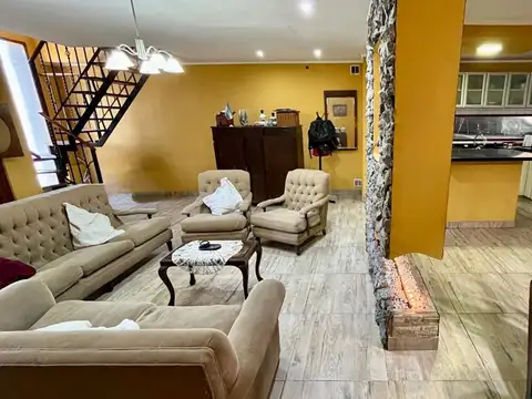 Casa en Venta en Turdera, USD 260.000