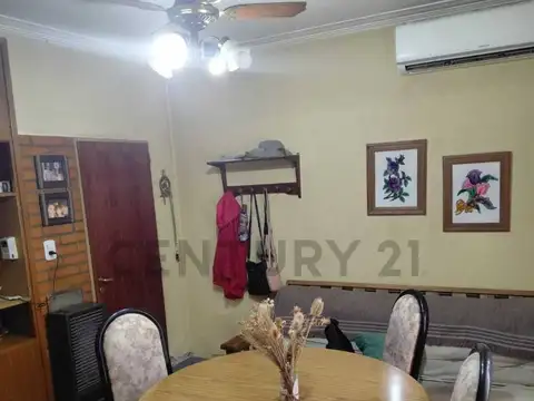 Casa en Venta en Bahia Blanca, USD 110.000