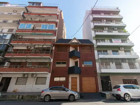 Casa en venta en Gaspar Melchor de Jovellanos al 500 Barracas CABA