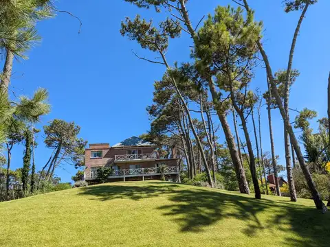 Casa en Venta de 9 dormitorios
