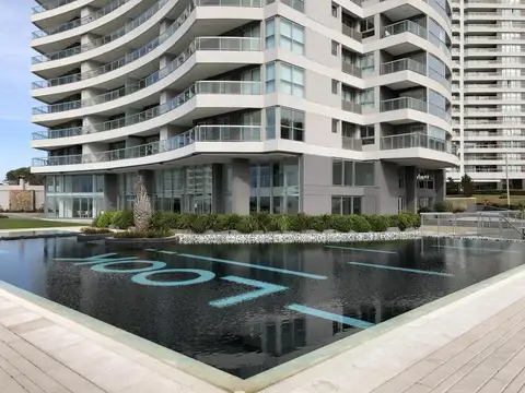 DUEÑO DIRECTO vende departamento en Torre Look Brava-Punta del Este