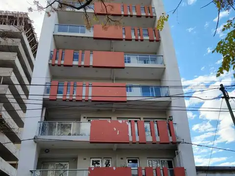 16  e/ 44 y 45 600, Piso 5
