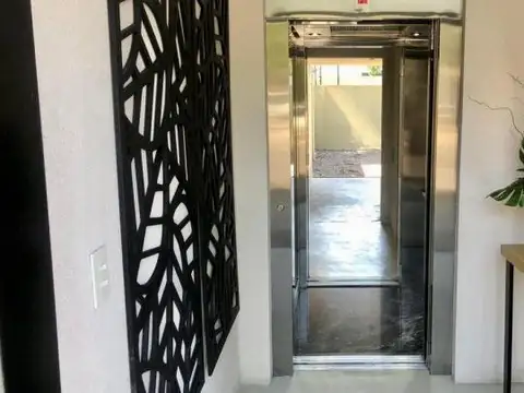 Oficina 3 ambientes con 1 baño