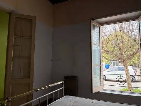 Casa en Venta en El Centro de San Antonio de Areco. a Refaccionar