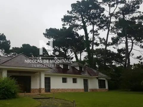 Casa en Venta de 5 dormitorios