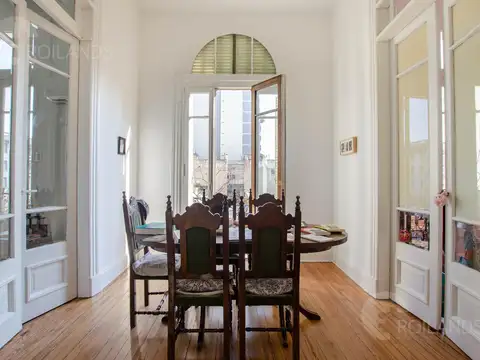Depto Tipo Casa en Venta de 5 dormitorios