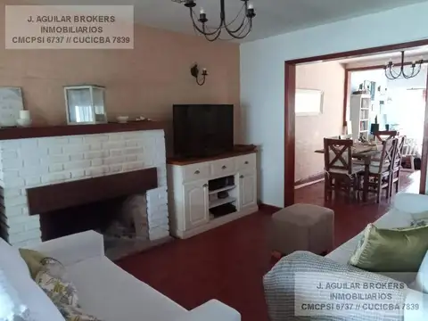 Casa en Alquiler Temporal con 2 cocheras
